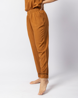 Dorthea Pants in Almond